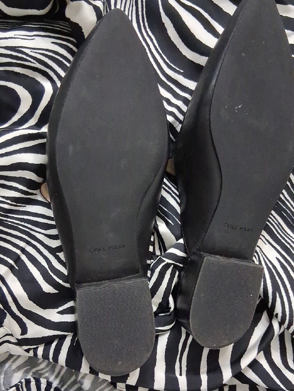 Cole Haan Black Pointed Leather Mules - Picture 3 of 4